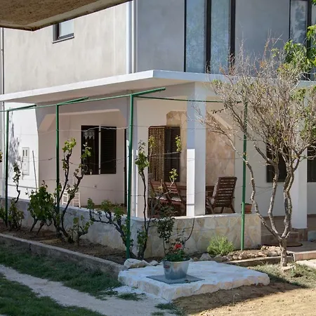 Apartmán Pergola - Queen's *