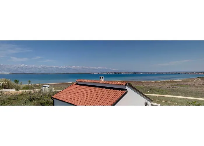 Pergola - Queen's